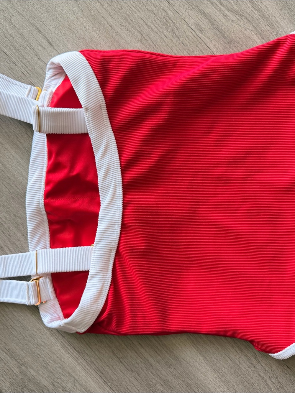 LainSnow Red One-Piece Swimsuit with White Trim Straps - Picture 4 of 5